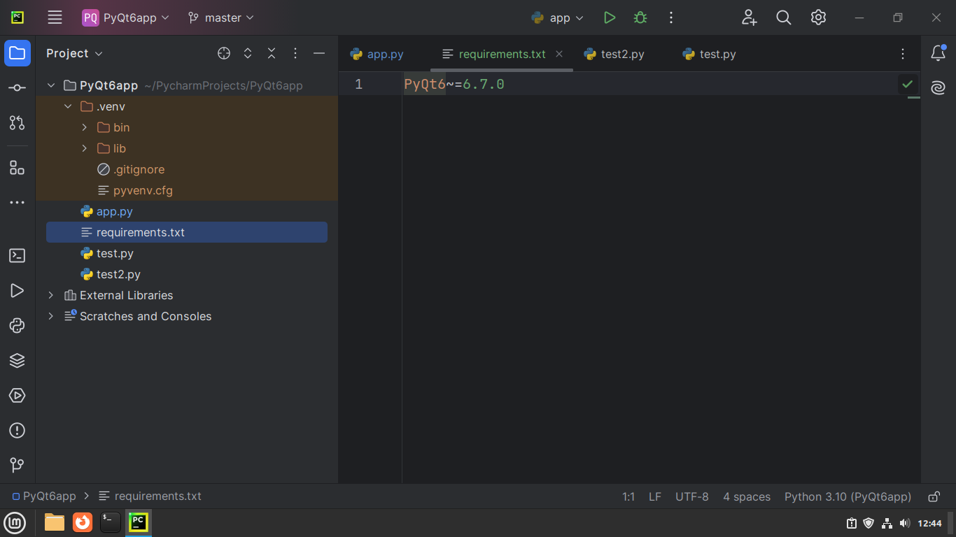 The requirements.txt file listed on PyCharm's Project tool window